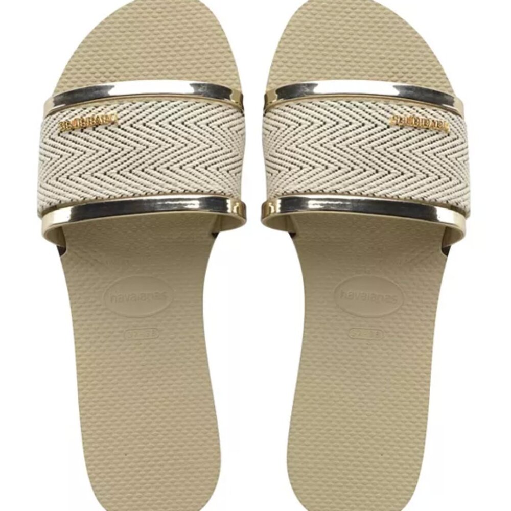 Havaianas You Trancoso Slide Sandals (Sand Gray; Size 9/10)